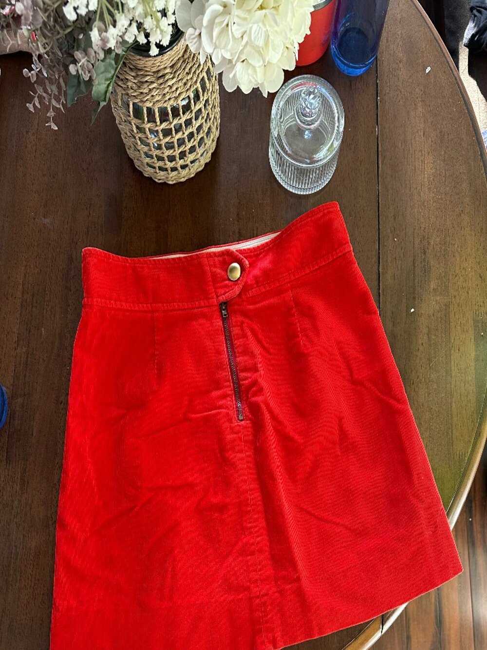 Red Corduroy Mini Skirt – J.Crew (Size 4)